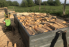 Palivové dřevo Krnov, štípané dřevo Krnov, dřevo na topení Krnov

Provádíme:
prodej palivového dřeva v Krnově, jak měkkého tak tvrdého, varianty prodeje jsou: štípané dřevo 20,33,50 cm, dále prodáváme metrovou kulatinu.

Dřevo na topení v Krnově rozvážíme svépomocí pomocí sklopky, kdy na kontejnér uložíme až 6,2 PRM štípaného dřeva nebo klatin, rozovoní auto používám IVECO o rozměrech 2,4m takže průjez k vám by neměl být problém.

Dále prodáváme sušené palivovédřevo ihned k topení, toto dřevo sušíme i několik let přírodní cestou.

Sklady máme nedaleko Krnova, proto ceny za dopravu jsou v řádu stovek.

Dále po Krnově provádíme prodej odkor.

aktuální ceník palivového dřeva pro město Krnov naleznete na: 
dále toto palivové dříví prodáváme občas i v akcích, kdy se dá palivo nakoupit výhodněji, navštivte náš web


Zabýváme se i prodejem krbového dříví