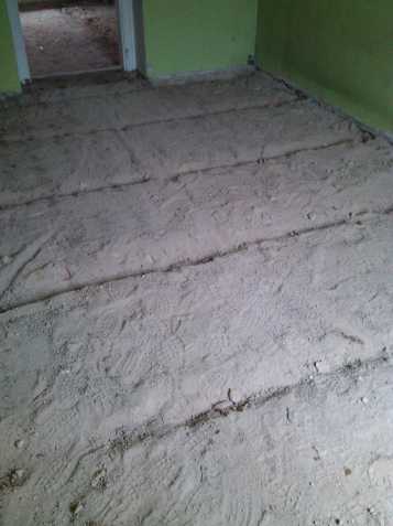 Písek z podlah, stavební suť