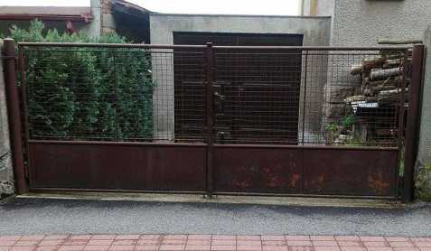 Plotová vrata/brána,plotové sloupky